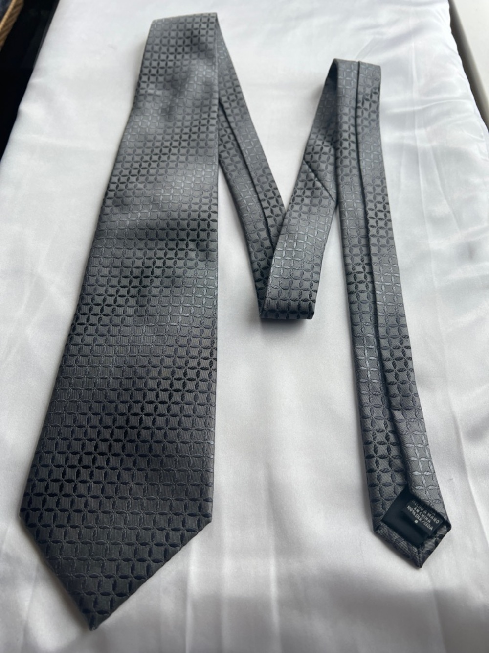 Alfani Charcoal Gray Geometric Pattern Smooth Sheen 100%Silk Tie for Formal Wear